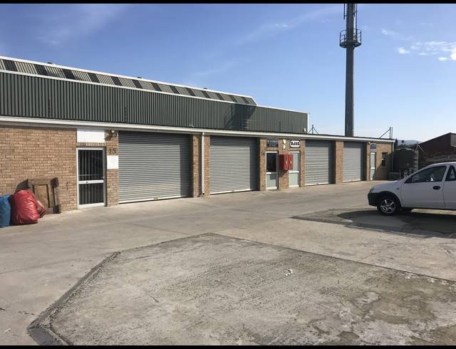90M² MINI FACTORY TO LET IN EVERITE INDUSTRIA